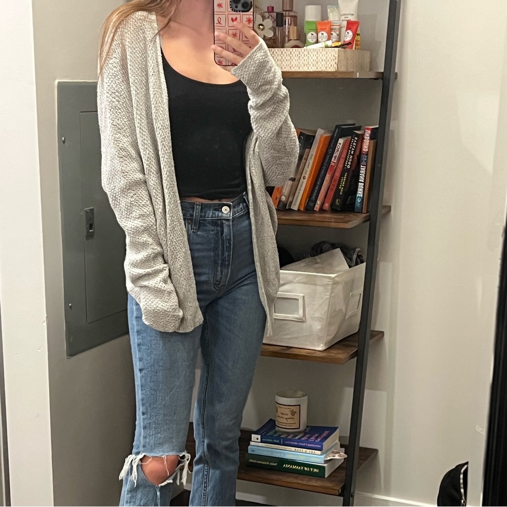 Cute Cozy UO Cream Cardigan